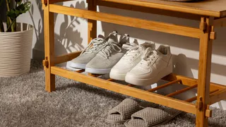 В Магнитогорске из магазина украли детскую обувь: подробности инцидента