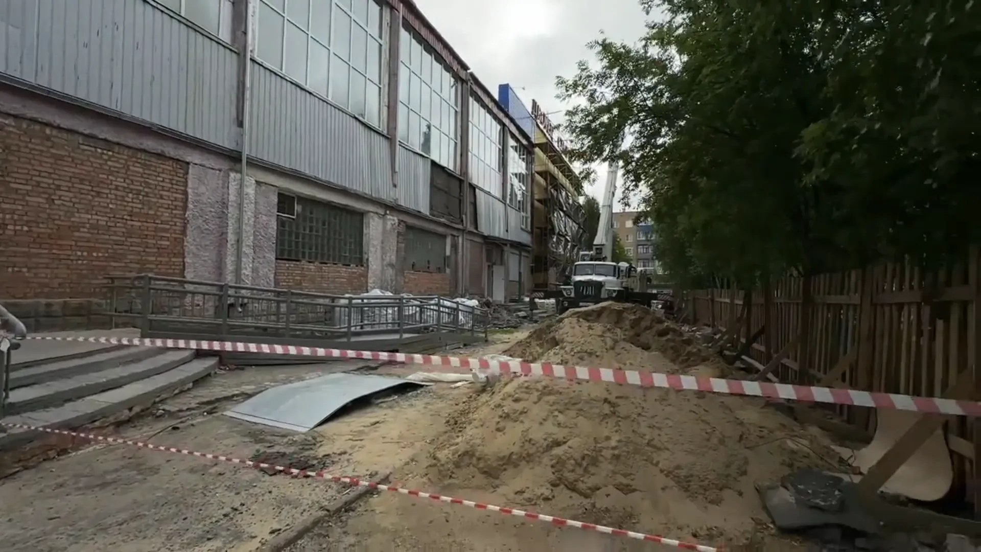 Глава Коми поделился ходом ремонта в печорском Дворце спорта