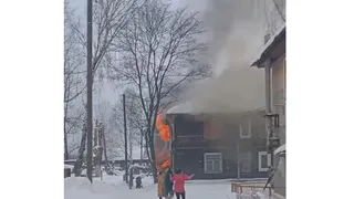 В Гусь-Хрустальном мощный пожар оставил 6 семей без жилья