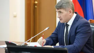 Глава Чувашии Олег Николаев прибыл в Узбекистан с делегацией