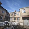 В Кольчугине глыба льда с крыши дома обрушилась на 8-летнюю девочку