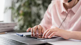 В преддверии сезона отпусков в области запущена «горячая линия»