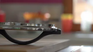 Как сохранить стеклянные крышки чистыми: простой способ для удобной готовки