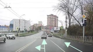 Светофор, разрешающий поворот налево, могут поставить на улице Спортивной в Рязани