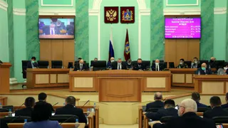 Трем брянским врачам присвоили звания заслуженных