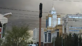 Дожди с грозами, град с 12 июля: ветер до 20 м\с сшибет с ног, реки выйдут из берегов — прогноз от Гидрометцентра