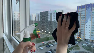 Добавляю всего 1 ложку в воду – и мою окна: остальным кажется, что стекол нет вообще