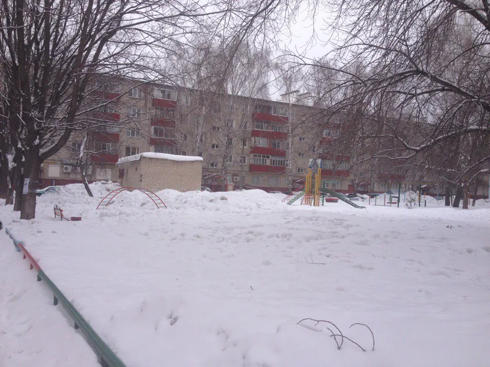 Коммунальные службы Нижнекамска показали, как борются со снегом