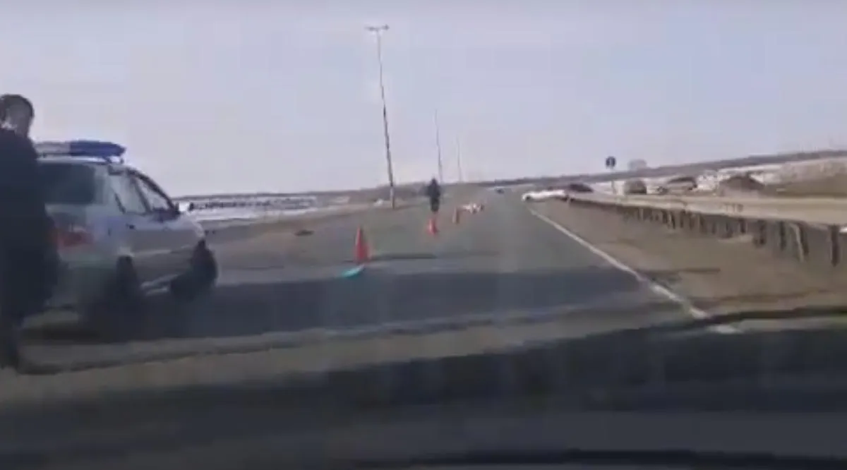 Недалеко от Нижнекамска с моста упала девушка