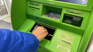 С 1 июля все поступления на карту будут проверяться налоговой службой и облагаться налогом: разъяснения ФНС