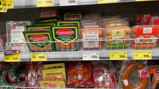 "Не берите даже по акции": Роскачество назвало сосиски, которые лучше не покупать вообще