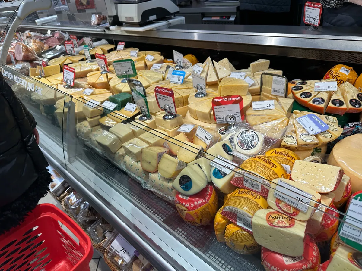 Просто выжмите лимон в молоко — и вы больше никогда не будете покупать сыр в магазине