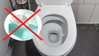 Что никогда нельзя кидать в унитаз: бытовые вещи, которыми пользуется каждый