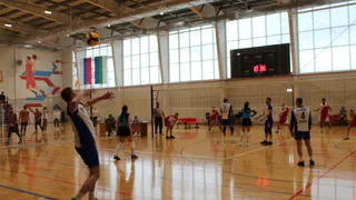 В Усинске проходит волейбольный чемпионат