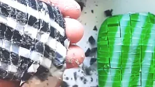 «Во-первых, это красиво!»: почему «залипать» на мыло становится популярным?