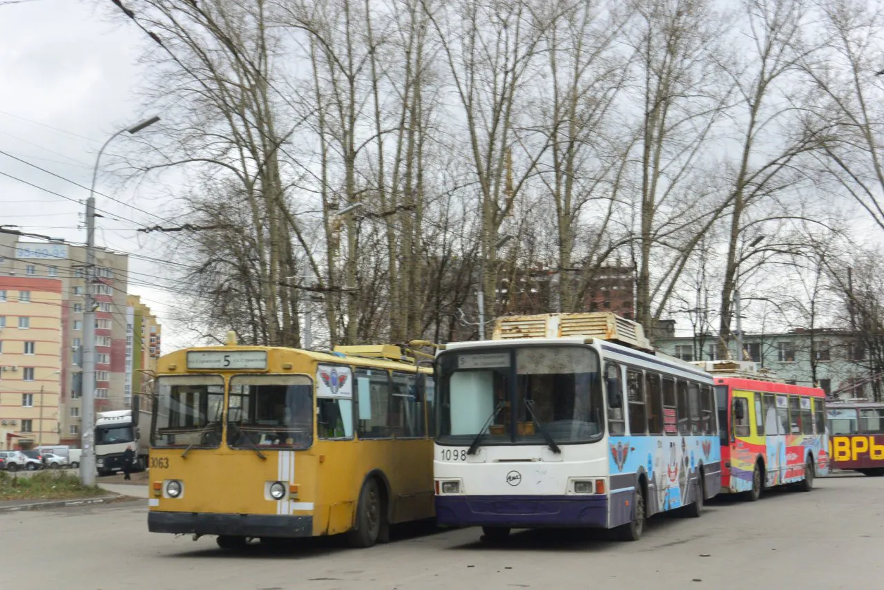 Работники УРТ подали коллективную жалобу мэру Рязани