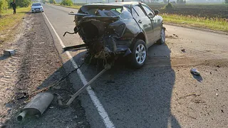 Утром в Рязанской области молодой бесправник на Toyota Camry попал в смертельную аварию