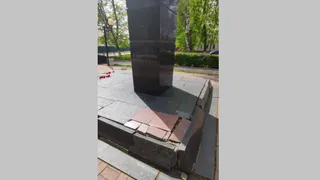Жители Рязани возмущены состоянием памятника в честь Героя