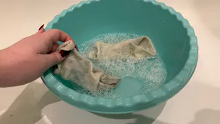 Старые носки никогда не выбрасываю: 5 гениальных способов использовать их дома