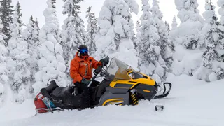 На Нугушском водохранилище магнитогорцы угодили в полынью  