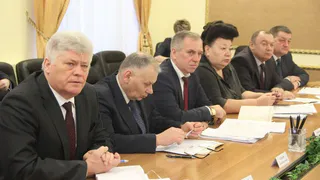 Брянский губернатор обсуждал мусор