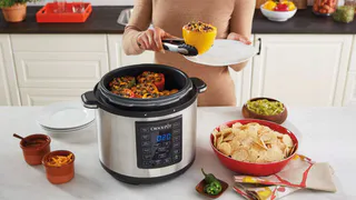 Магнитогорка победила в конкурсе "Про Город Магнитогорск" и выиграла мультиварку