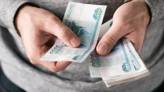 По 13 000 на карту: в Рязанской области утвердили новое пособие семьям с детьми