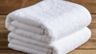 1 стакан в барабан - и махровые полотенца снова мягче пуха: больше никакой наждачки вместо ткани