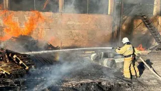 В Пензе потушили крупный пожар площадью 600 квадратных метров