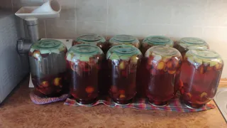 Ждите гостей: с 11 апреля будут штрафовать до 3000 руб за хранение "закруток": компотов и варенья - россиян ждут штрафы