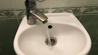 В Рязани с 9 по 22 августа отключат горячую воду на 10 улицах