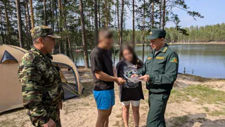 В Чувашии лесные инспекторы круглосуточно штрафуют людей, разводящих костры