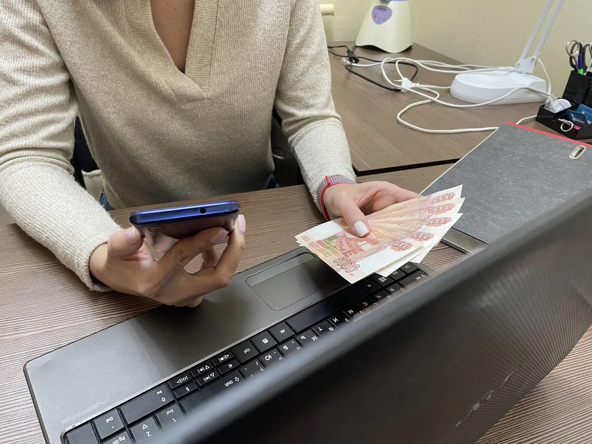 Экскаваторщика из Челябинской области мошенники обманули на 3 миллиона рублей