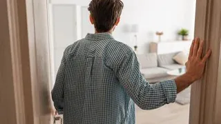 Начиная с марта, россиян можно лишать квартир