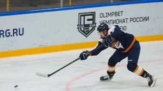 ХК «Магнитка» потерпела поражение от «Ижстали» на домашнем льду: итог матча 4:2