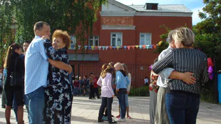 Вместе до первого кризиса: 3 пары знаков зодиака, которые притягиваются как магнит