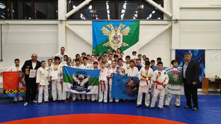 На республиканском турнире из 150 участников определили лучших рукопашников Коми