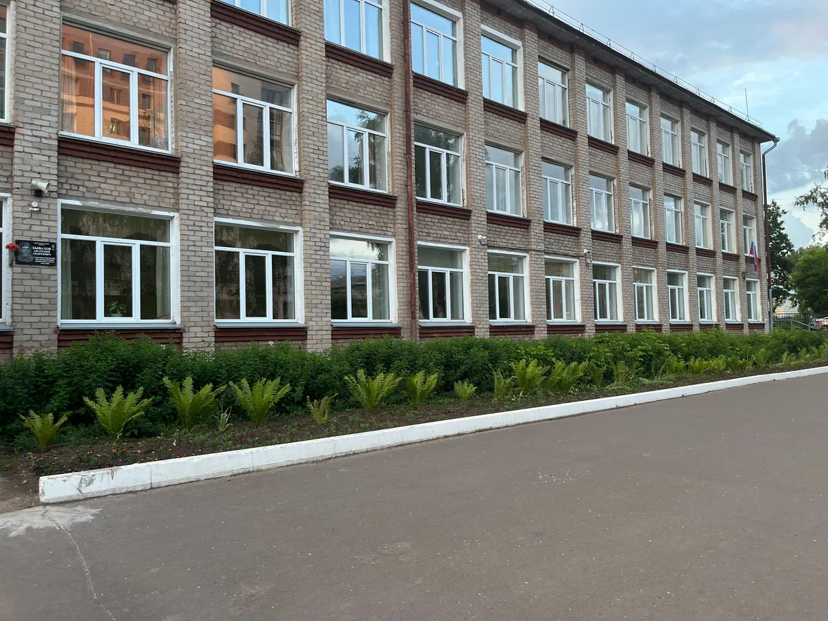 Школу «СОлНЦе» в Нижнекамске обязали покинуть помещение