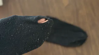 Старые носки больше не выбрасываю: вот как можно использовать их в быту - пригодятся даже с дыркой