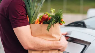 "Доставка – это моя проблема": жители Челябинской области рассказали о расходах на сервисы доставки