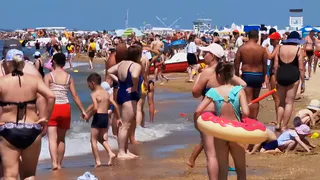 Глазам не поверила: туристка была шокирована посетив пляж в Сочи