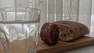 Ухтинец забыл, что ранил приятеля, с которым выпил десять бутылок водки на двоих