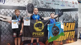 Магнитогорские спортсмены завоевали чемпионские пояса на турнире по миксфайту