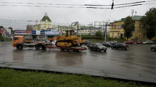 Московское шоссе "встало": Обрыв троллейбусных проводов привел к огромной пробке