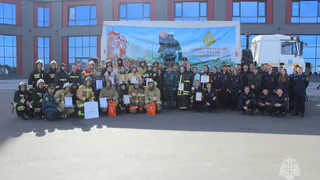 В Пензенском районе пожарные посоревновались в скоростном подъеме на 24-й этаж