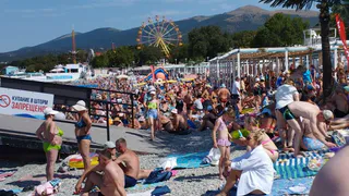 Теперь запрещено, отпуск испорчен: на пляжах Анапы ввели полный запрет на купание в Черном море