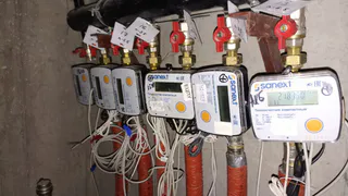 Приготовьтесь к грустному сюрпризу: в августе получим квитанции за ЖКХ с удвоенной оплатой  