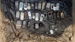 В Нижнекамскую колонию пытались провезти сотовые телефоны