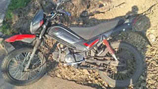 В Магнитогорске 16-летний водитель мопеда не справился с управлением, упал и получил травмы 