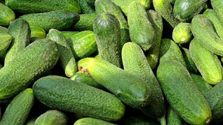 Раскрыт секретный рецепт хрустящих огурцов! Маринуем в банке 1 литр - пальчики оближешь